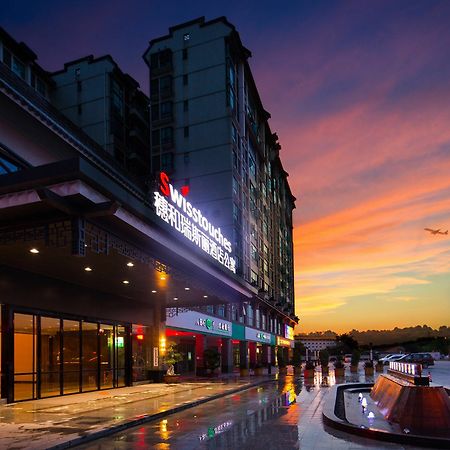 Swisstouches Guangzhou Hotel Residences Buitenkant foto