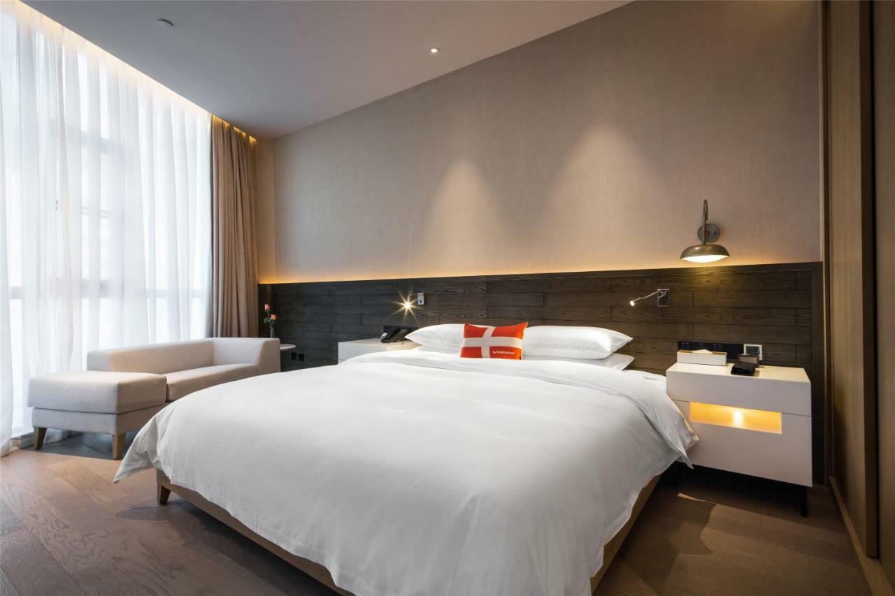 Swisstouches Guangzhou Hotel Residences Buitenkant foto